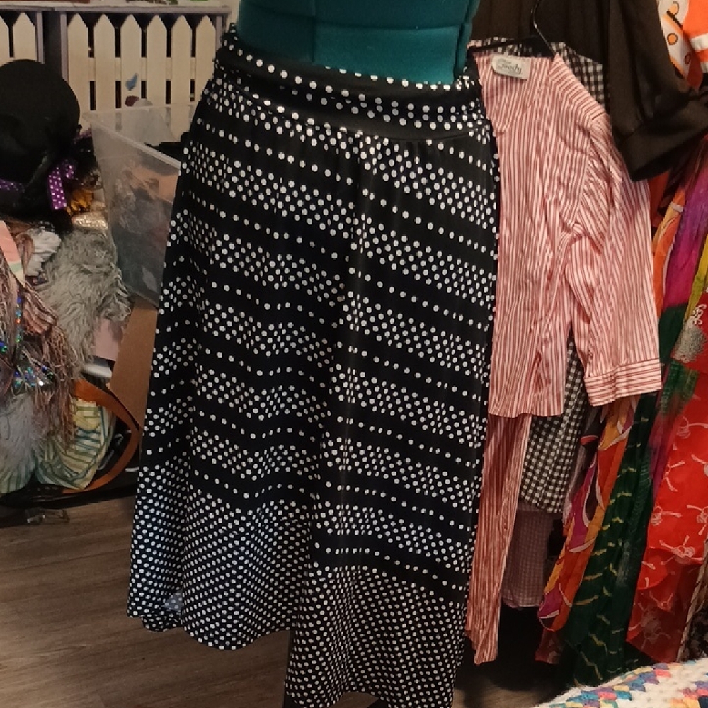 Apt. 9 Black and White Polka Dot Midi Skirt